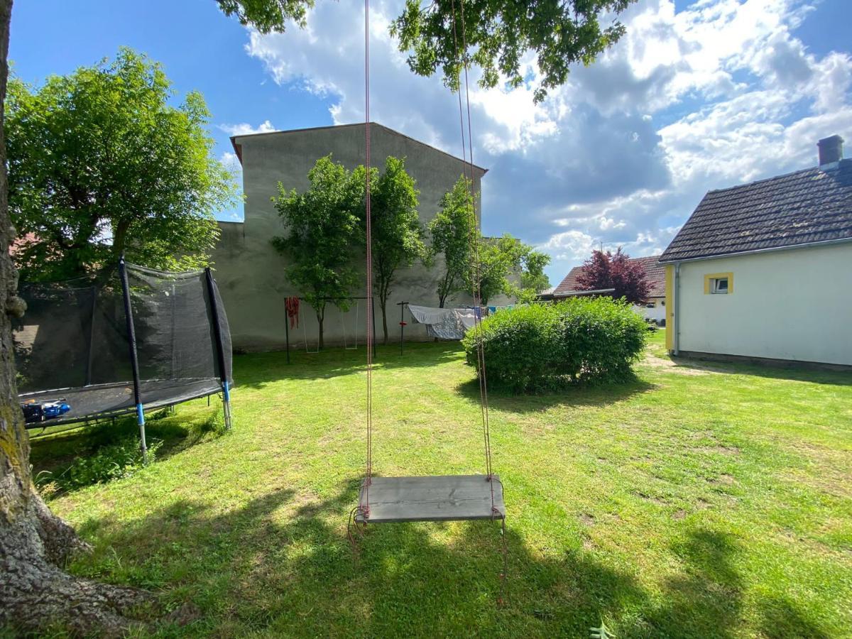 Apartman Beniskovec, Suchdol Nad Luznici Extérieur photo