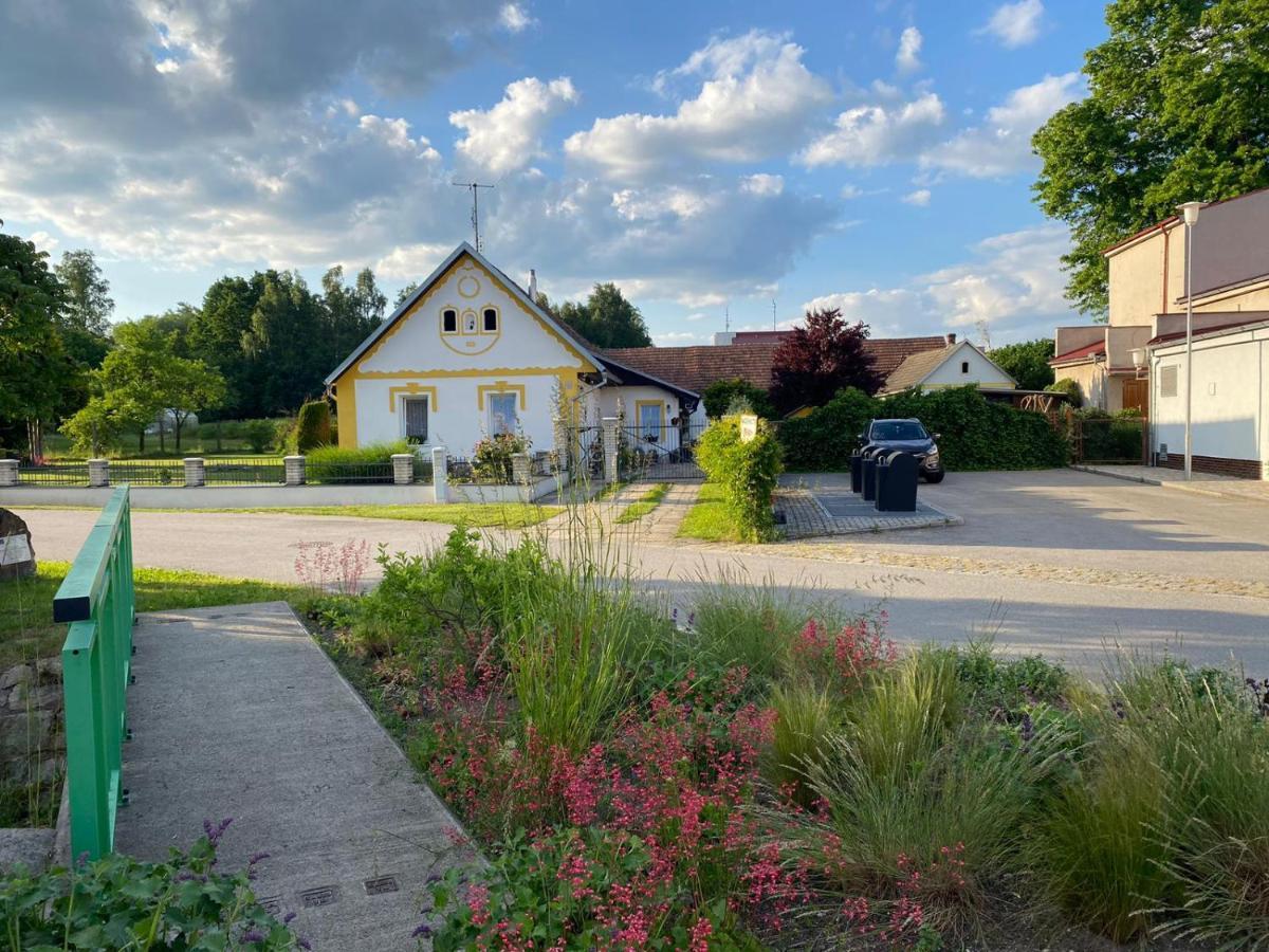 Apartman Beniskovec, Suchdol Nad Luznici Extérieur photo